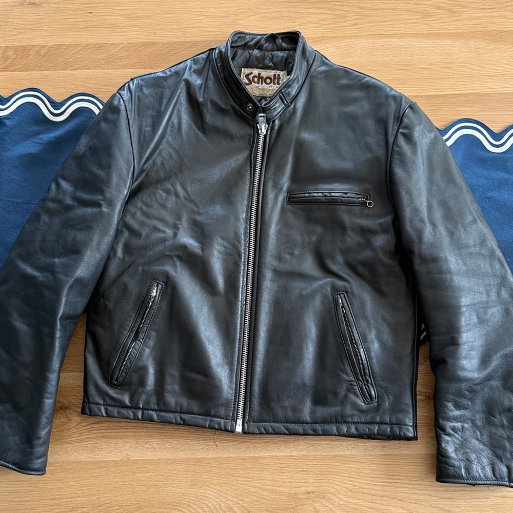 Schott NYC Black Quilted-Lined Leather Bomber Jacket - Picture 8 of 10